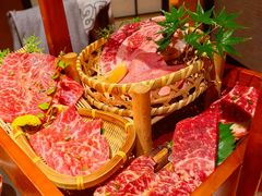 -山川小町·极番烧肉(新地假日广场店)