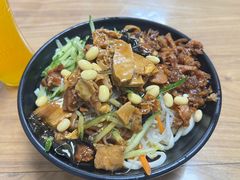 -大姨捞面(新安花园店)