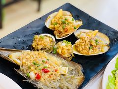 -覃记海鲜美食餐厅