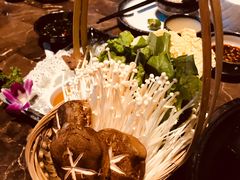 -同仁四季椰子鸡(海岸城天利店)