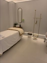 -苑苑vbeauty科技美容SPA