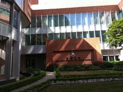 -香港大学