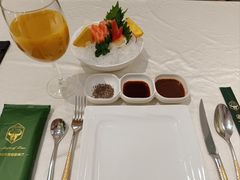 -庖丁兄弟干式熟成牛排自助餐厅(仁恒伊势丹店)