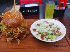 凯撒沙拉-KATCHUP