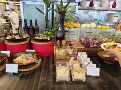 -圣丰索菲特·2 On 988 Café 自助餐厅