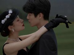 -经典婚纱摄影美学馆·私人定制