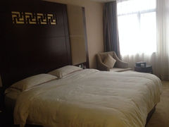 iphone_upload_pic-博雅假日酒店(广州白云山万达广场店)