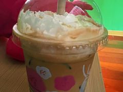 -瑞幸咖啡(纽宾凯酒店新华路店)