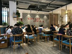 大堂-小牛叔鲜切牛肉·火锅·烤肉自助(公济桥路店)