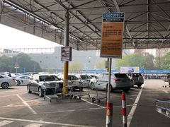 -麦德龙上海闵行商场-停车场