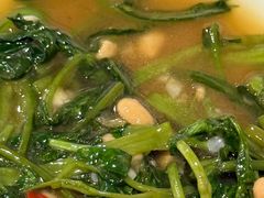 -Dang restaurant (patong phuket)