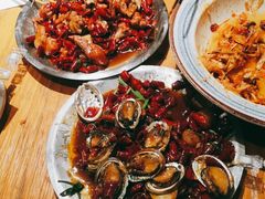 -喝丢一只鞋海鲜烧烤·海肠捞饭(文体街店)