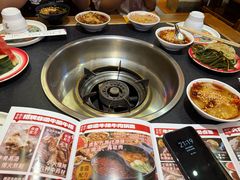 -沸炉重庆老火锅(军事博物馆店)