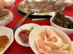 -山城年华老火锅(玉林店)