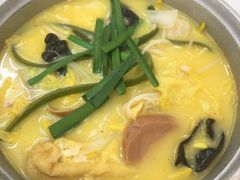 -汤小云火锅米线(钻汇广场店)