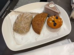 -拉那巴米 蛋糕定制(世纪东方广场店)