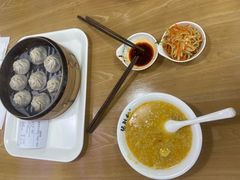 -张胜和小笼包(市府广场店)