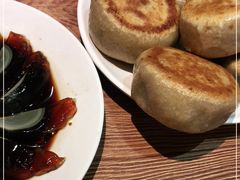 -清真吴记门钉肉饼·喜多利