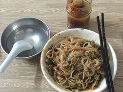 -宋记海南粉传承老店(人民西路店)