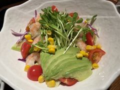 虾仁牛油果沙拉-鸟屯(三里屯店)