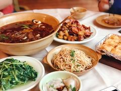 -龙门阵茶屋川菜馆(武康路店)