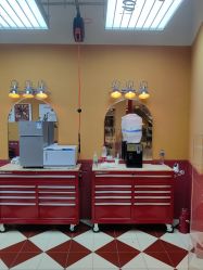 -Devilhands Barbershop男士理容店