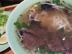 -越弥越南传统美食馆