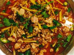 -兔行天下-鸿鹤鲜锅兔(中海国际店)