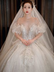 -伯瓷皇后婚纱艺术空间