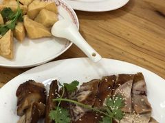 -正宗普宁豆干坊·洪记砂锅粥(红领巾路店)