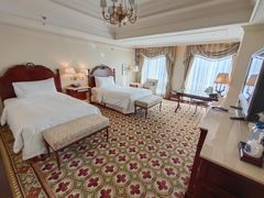 -广州富力丽思卡尔顿酒店