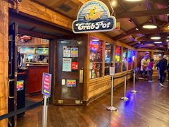 -Crab Pot Restaurant