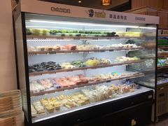 面包甜点陈列柜-超级泰·泰式麻辣烫(南京商厦店)