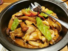 -云海肴·汽锅鸡·云南菜(天山百盛优客店)