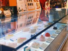 -Fridi Patisserie Cafe