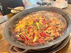 -黄潇洒老火锅(九眼桥宏济巷店)