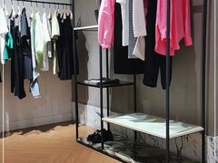 -MO&Co.(龙之梦购物公园店)