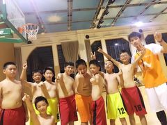 -呈康体育青少年篮球培训班(虹口店)