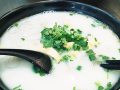 -鸭小妹鸭血粉丝(老门东店)