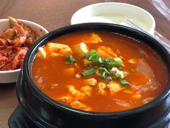 -小公洞韩式豆腐村&Q饮品铺