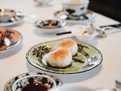 烧汁脆鸭卷-夏苑(新加坡丽思卡尔顿美年酒店)