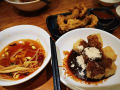 -诚铭记·虾仁汤包·成都小吃(融创店)