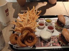 -The Habit Burger Grill 哈比特汉堡(复兴soho店)