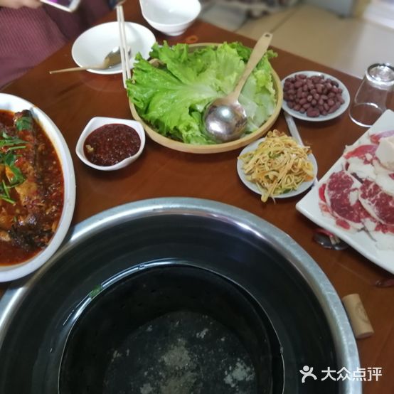 乡土大片肉(沿江北街店)