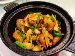 三杯肥肠-老妈私房菜