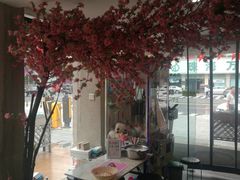 店内一景-三头牛·潮汕牛肉生蚝火锅 (夏湾店)