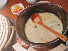 -花菇朵·云山雀 ll 野生菌火锅·精品云南菜(万柳店)