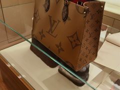 -LV路易威登(贵和购物中心店)