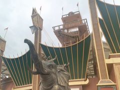 -七彩云南欢乐世界