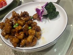 -嘉厨小馆(宜山路店)